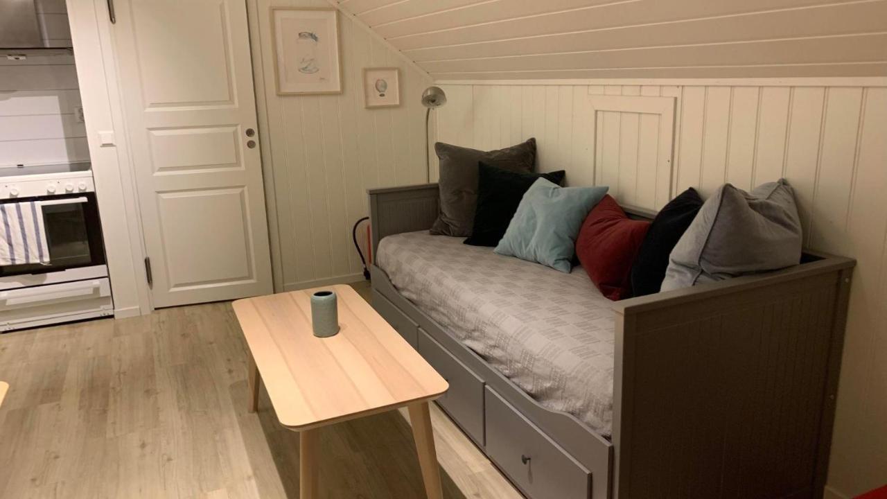 Bright And Cozy Apartment 1.5Km From City Centre アウルラン エクステリア 写真